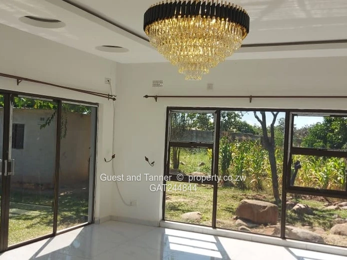 4 Bedroomed house For Sale In Crowhill