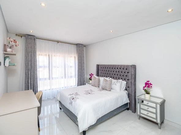 3 Bedroom Garden Flat