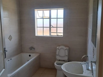 3 Bedroom Garden Flat