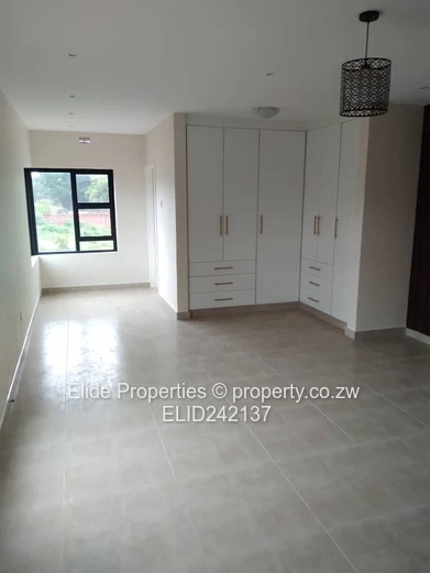 Modern 4BR Home with Garage & Borehole, Marlborough