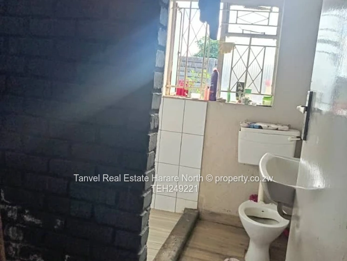 Two bedroomed apartment available for letting in waterfalls Prospect off Northway road, comes with a