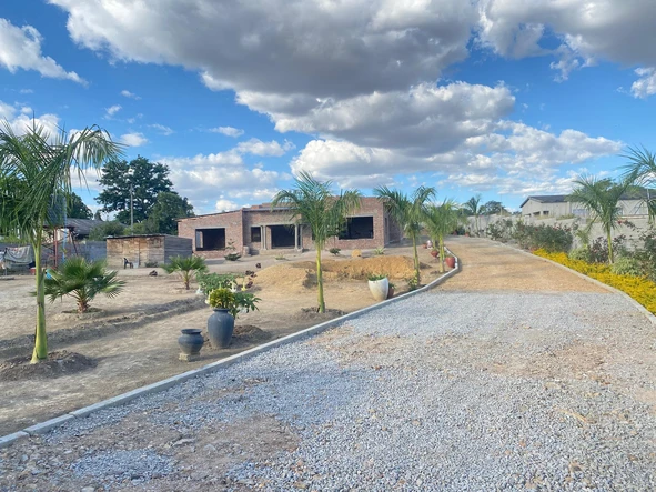 Incomplete 4-Bedroom House in Sunninghill-Spacious Yard and Beautiful Garden! 
