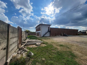 Warehouse & Factory