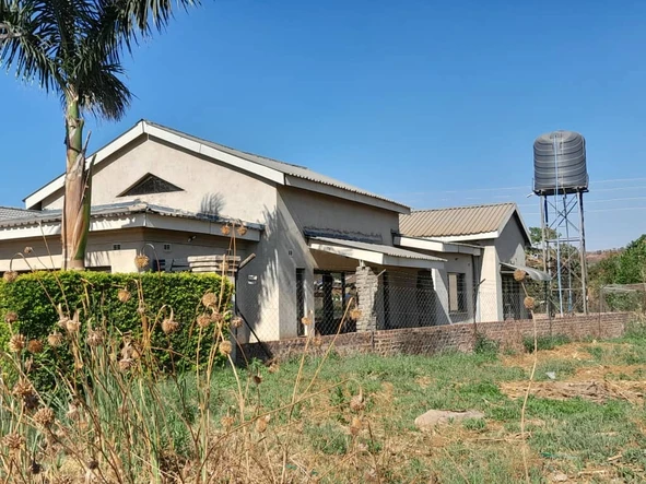 Stands & Residential Land