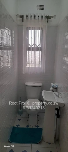 Neat 2-Bed Home on 1300m² with Borehole — Damofalls Inverangus 