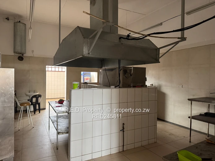 Restaurant / Takeaway Space to Let In Belmont!