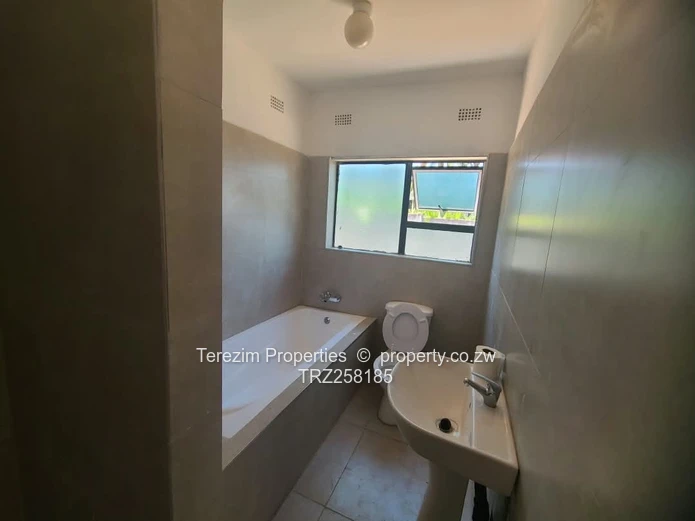 Greendale Kamfinsa House to rent