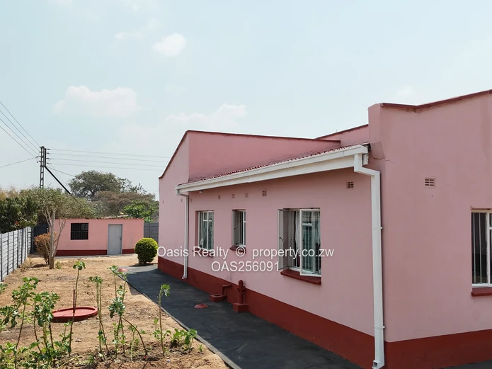 4-Bedroom House For Sale – Uplands, Waterfalls | Us$150,000