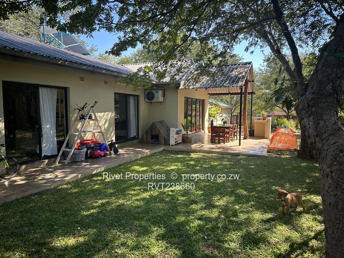 House For Sale - Mahogany Road Victoria Falls (Sole Mandate)