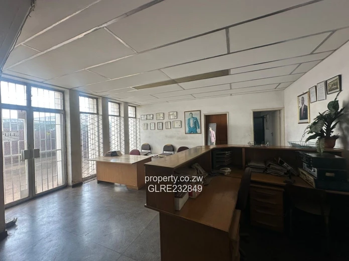 All in One (Business) Warehouse to Let Ardbennie