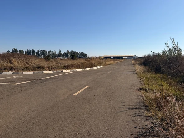 Commercial & Industrial Land