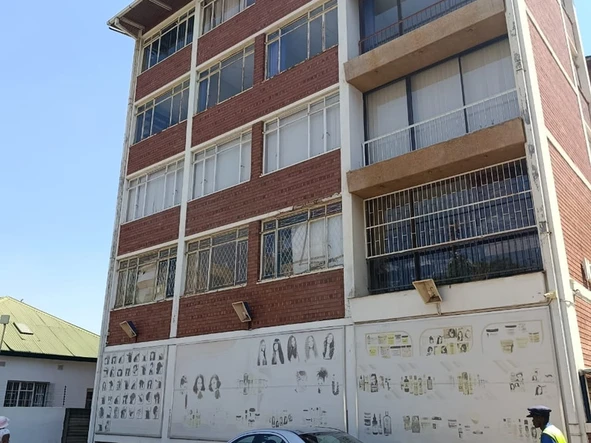 3 Bedroom Flat & Apartment