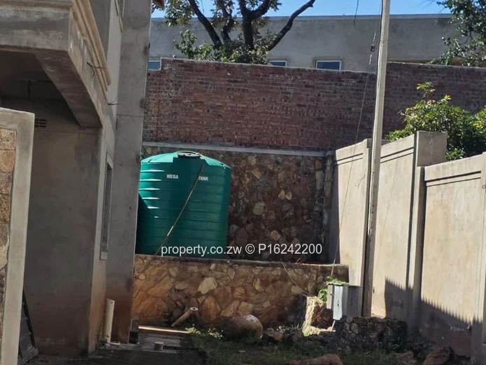 4 Beds, Double Storey Apartment (Sole Mandate)