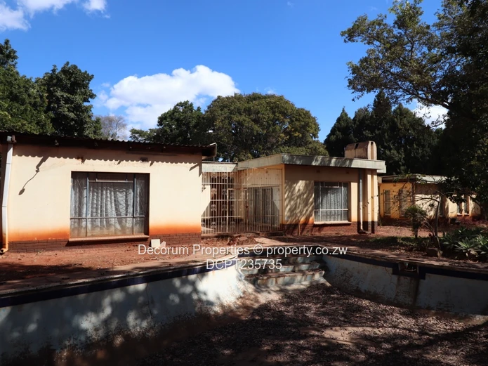 Spacious 4-Bedroom House for Sale in Greendale North