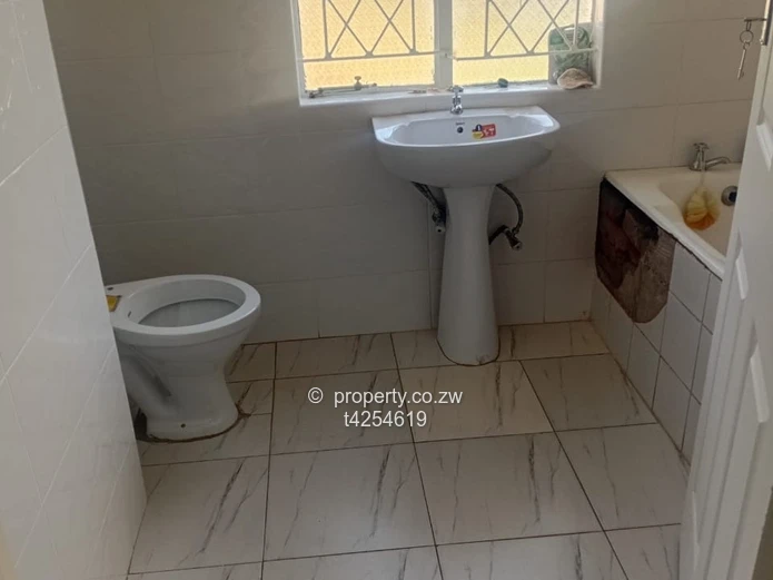 Avondale 3 bedroomed house to Rent 