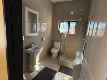 3 Bedroom Garden Flat