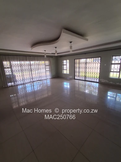 4 bedroom house to let in goodhope