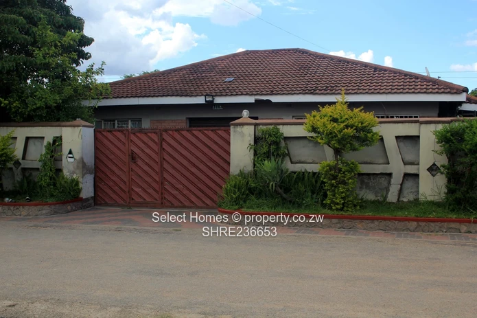 Mainway meadows,Waterfalls