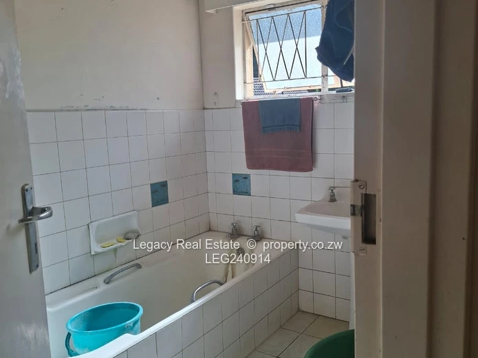 Exclusive Sole Mandate – Renovation/Development Opportunity in Newlands (Sole Mandate)