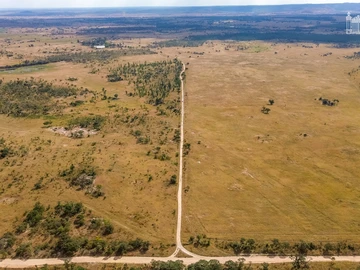 Farm & Agricultural Land