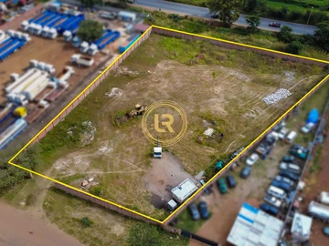 Commercial & Industrial Land