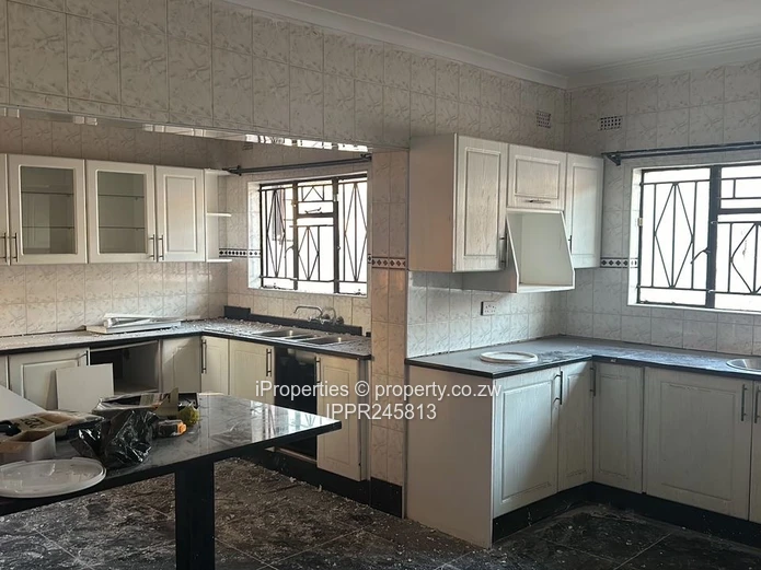 Comfortable Family Living – 4 Beds with Premium Extras