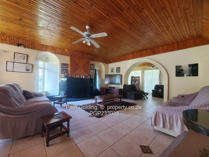 Invest in this secure neighbourhood. (Sole Mandate)