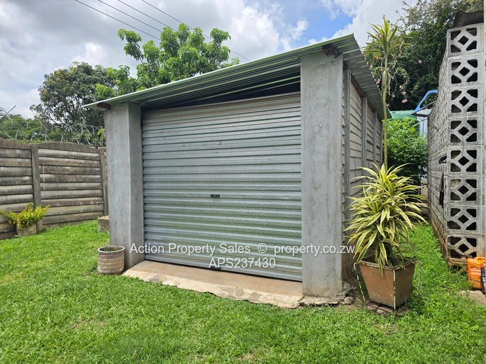 House For Sale In Strathaven 