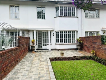 3 Bedroom Garden Flat