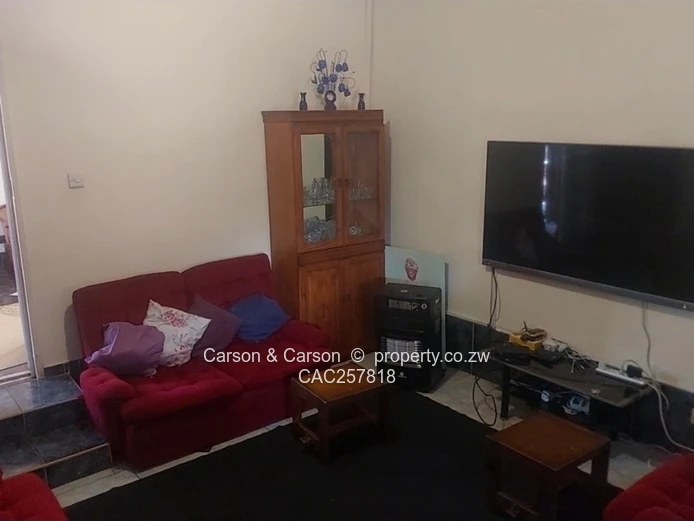 Great Pontential Property  (Sole Mandate)