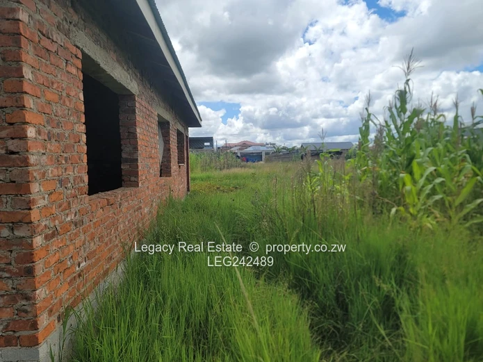 Sandton Phase 4 Stand with Cottage Structure