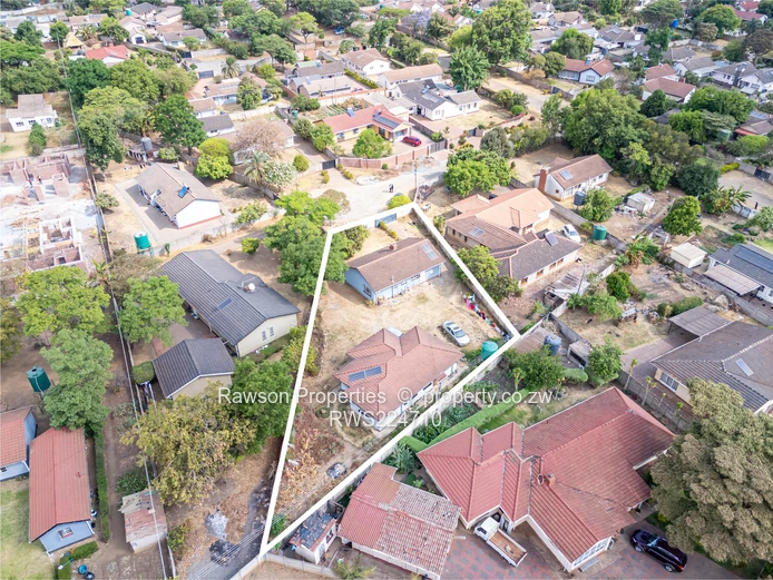 Bluffhill 2 houses on the same yard for sale (Sole Mandate)