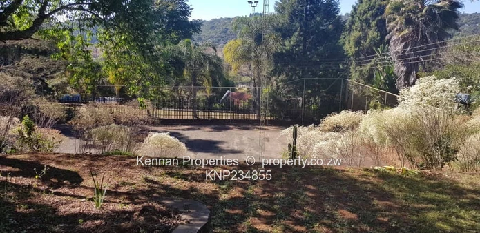 Attractive Home On A Quiet Close With Views, Pool & Tennis Court