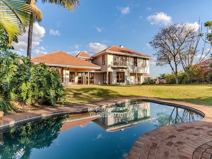 A Masterfully Designed Family Estate in The Brooke  FORSALE 
