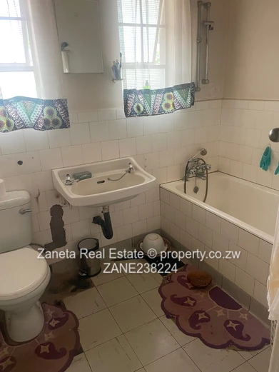 House for sale - Avondale The Ridge