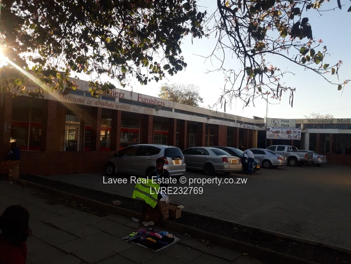 Prime shop for rent in Gweru's CBD (Sole Mandate)