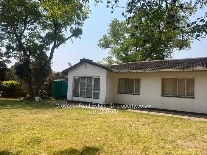 A spacioud 3 Bedroomed single family home with an ensuite main bedroom for rent