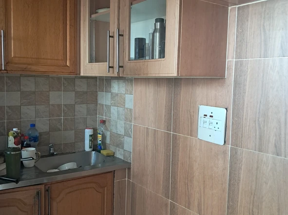 Flat & Apartment