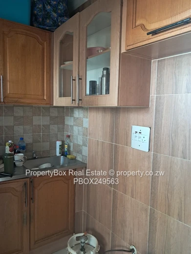 Bachelor's Flat for sale in the Avenues, Central Avenue & 8th St!