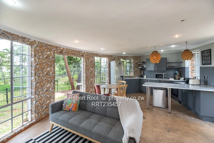 Stunning Residential Or Business Retreat