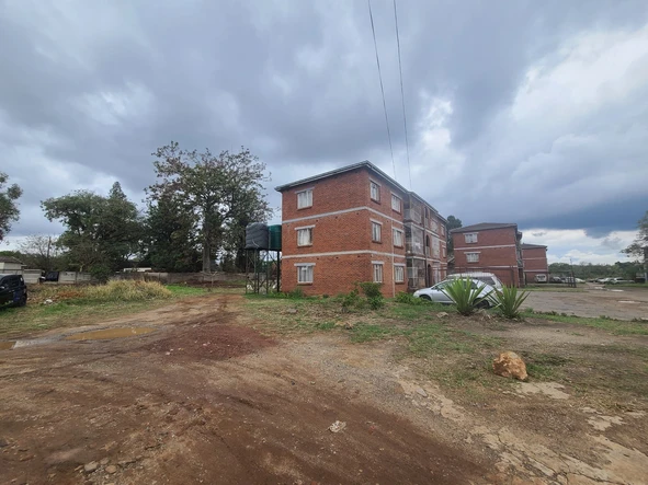 Mabelreign Zambezi Flats 3 bed for rent