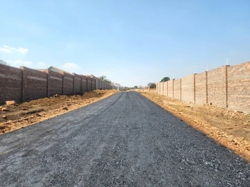 Stands & Residential Land