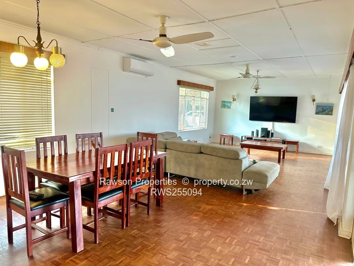 KARIBA HOME - Luxurious Hilltop Home with Breathtaking Views of Kariba Dam (Sole Mandate)