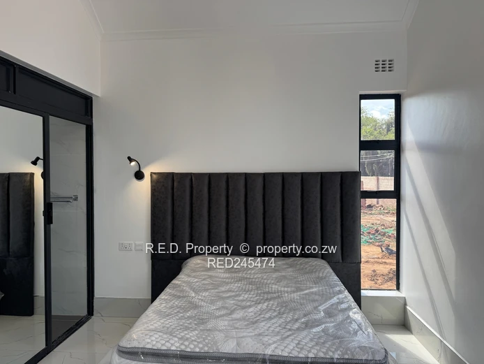 Modern 3-bedroom townhouses in Burnside!