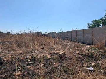 Commercial & Industrial Land