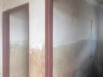 6 Bedroom House