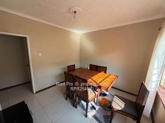 Warren Park 1 home to let