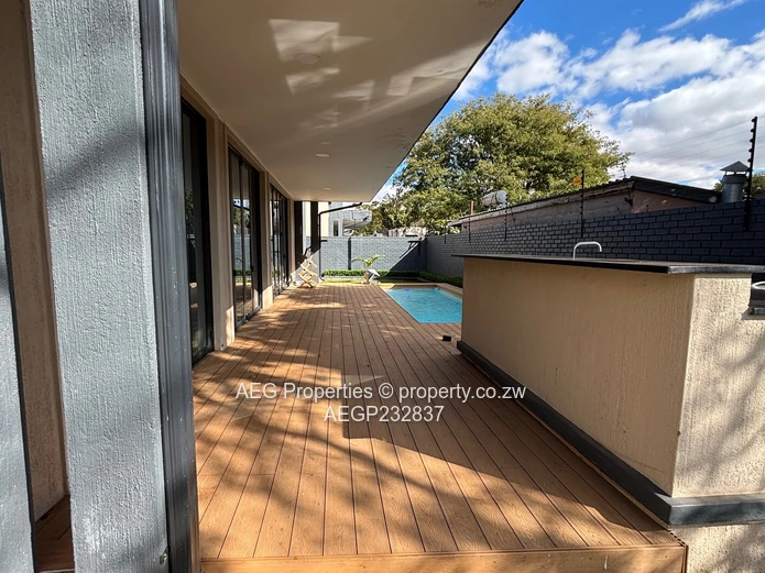 *Modern 4-Bedroom Townhouse in Secure Complex*