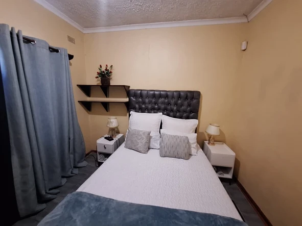 4 Bedroom Garden Flat