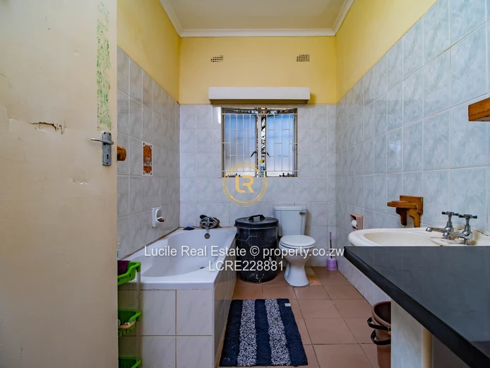 Greendale, Athlone - $330K